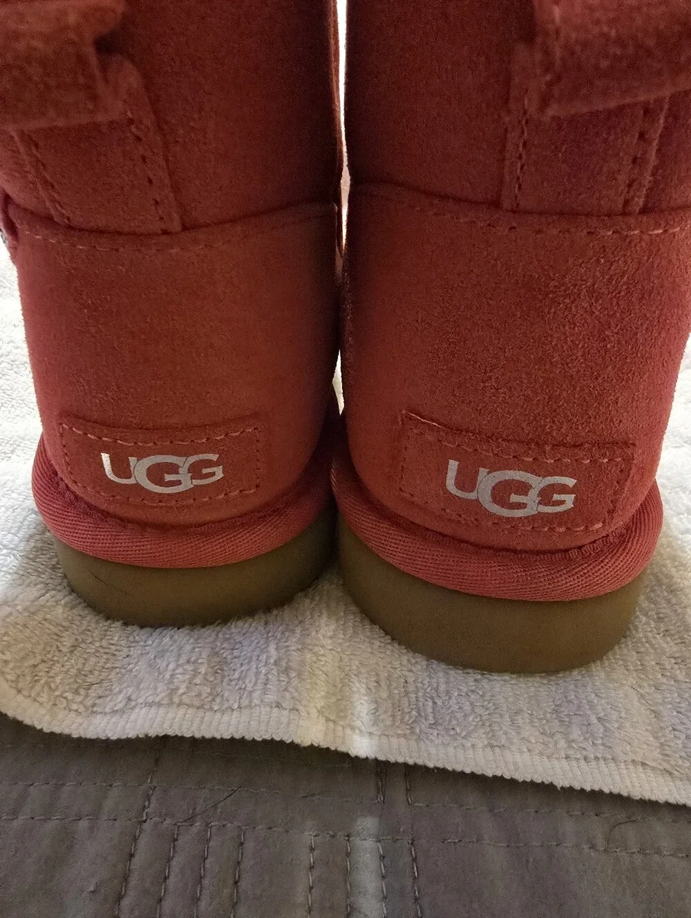 UGG Red Classic Mini Sequin Star Sparkly Ribbon Boot - Size 7